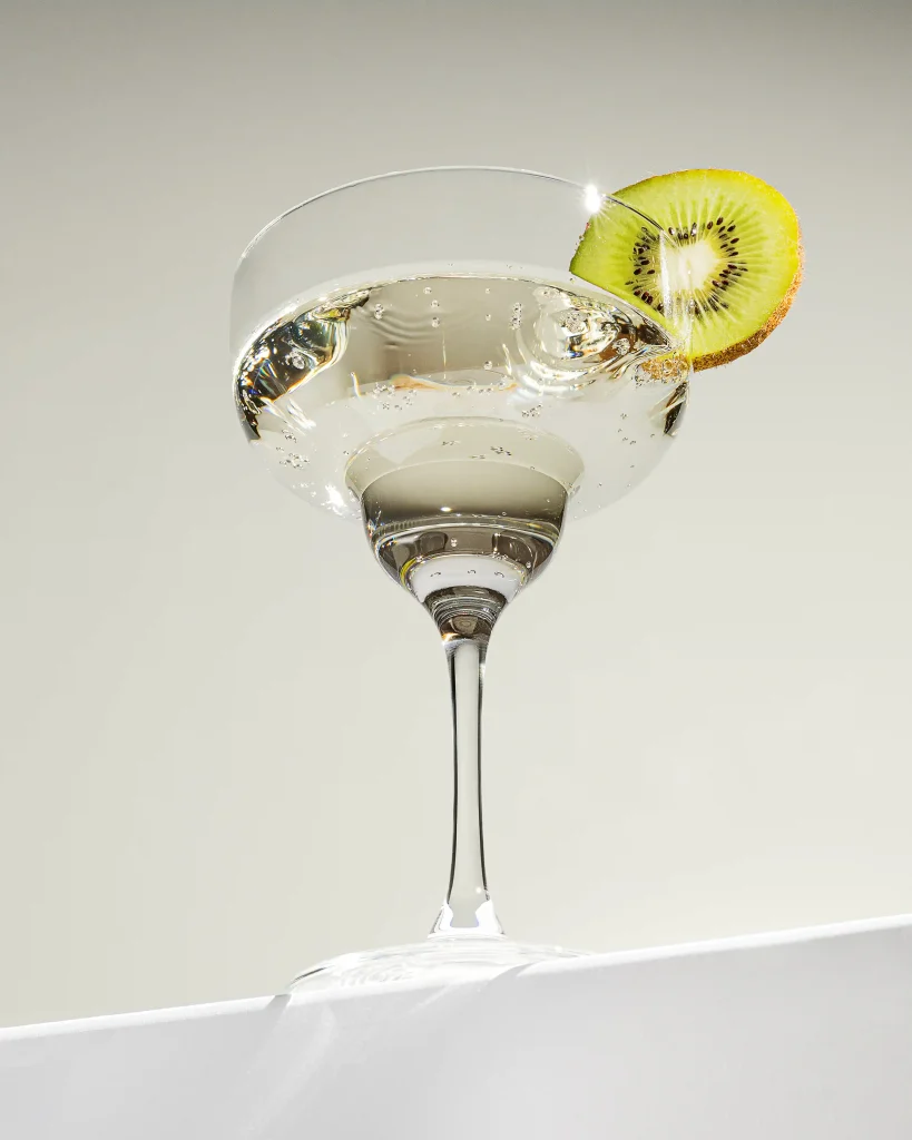 Drink på kiwi fotograferad av frilans fotograf Sköneskog Studio
